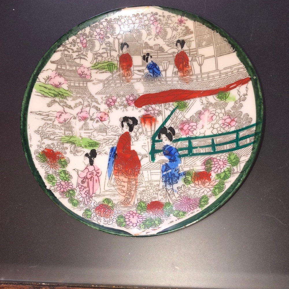 Takito Geisha Girl saucer
